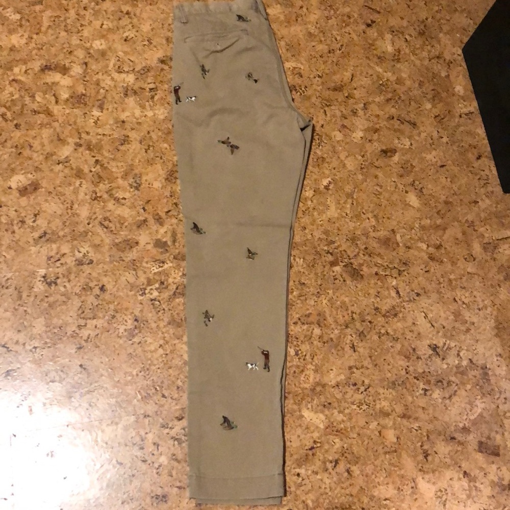 Men’s, Slim fit, chinos with duck hunting design.